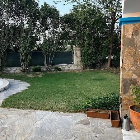 Lovely Summer House With Pool