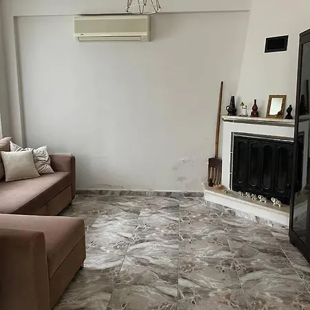 וילה Lovely Summer House With Pool קוסדסי